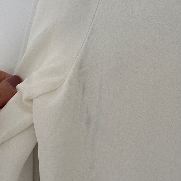 Tahari Ivory Pleated Blouse - nwt - Picture 7 of 9